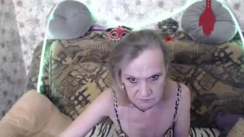 Snapshot of alice_longstocking chatting on July 12, 2:35 am alice longstocking online show from July 12, 2:35 am