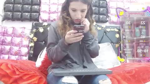 alice online show from December 22, 6:49 pm