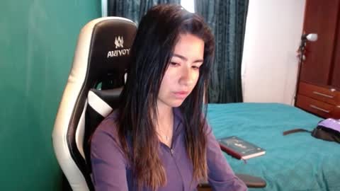 Alice online show from March 9, 1:15 pm