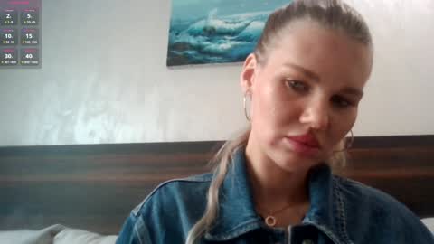 Alice My schedule this weekMonday Wednesday Friday Saturday Subject to change online show from March 4, 11:27 am