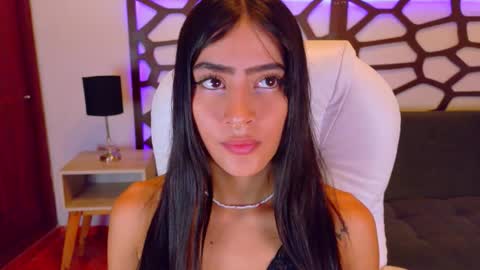 alice_rous21 online show from November 4, 1:21 pm