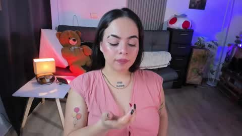 Alice online show from March 8, 5:54 pm