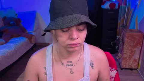 Alice online show from November 3, 11:44 am