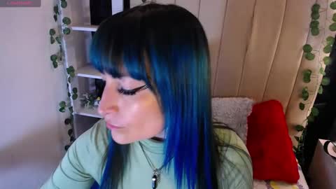 Snapshot of alice_sweetmomma chatting on March 11, 8:09 pm Alice online show from March 11, 8:09 pm
