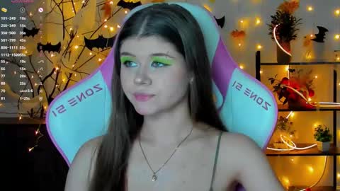 Alice online show from October 26, 9:10 pm