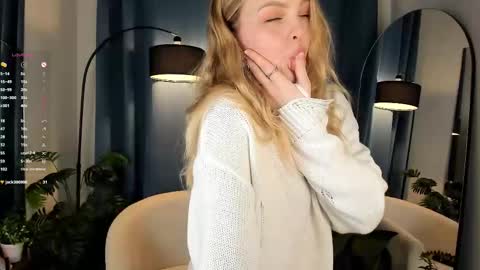 Alice  online show from November 27, 1:57 pm