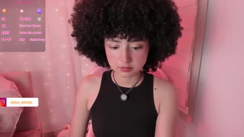 Alice  online show from February 25, 7:12 pm