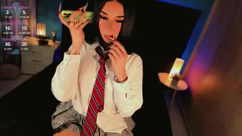 Snapshot of alicebby_bigcock19 chatting on January 16, 11:42 pm Alice online show from January 16, 11:42 pm