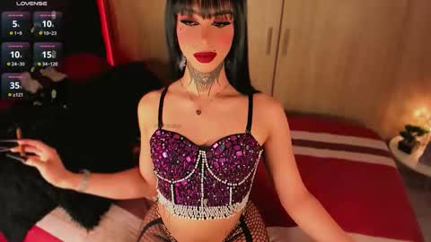 Snapshot of alicebby_bigcock19 chatting on February 14, 6:48 pm Alice online show from February 14, 6:48 pm