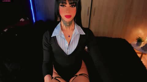 Snapshot of alicebby_bigcock19 chatting on February 22, 9:08 am Alice online show from February 22, 9:08 am