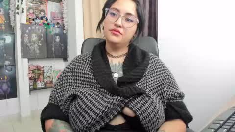 Alice Brinck online show from March 11, 6:08 pm