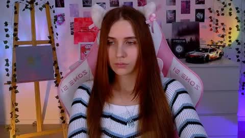 Snapshot of alicecharmy chatting on February 11, 11:43 am alicecharmy online show from February 11, 11:43 am