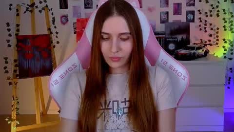 Snapshot of alicecharmy chatting on February 26, 9:48 pm alicecharmy online show from February 26, 9:48 pm