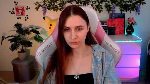 alicecharmy online show from April 12, 2:22 pm