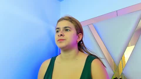 AliceCruz online show from June 14, 4:09 pm