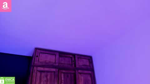 Aliceee  ..   97YP9VWGZHrefnav wishlist lists 1 online show from November 4, 10:03 am