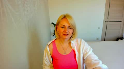 Alicee online show from April 17, 9:34 am