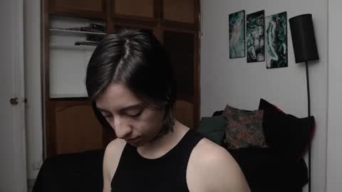 alicee_logan_ online show from December 14, 2:50 am