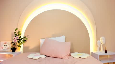 alice online show from February 1, 11:27 pm