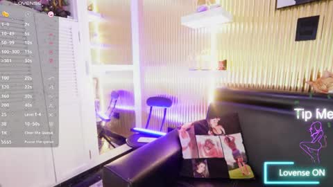 Allice online show from April 16, 9:39 pm