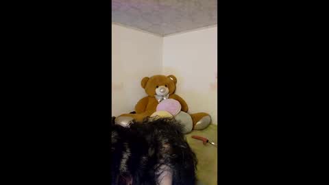 Alicekingdom online show from May 5, 11:46 pm