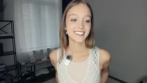 Serena online show from October 16, 8:37 am