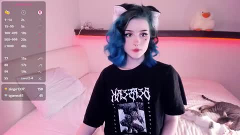 Alice online show from October 25, 5:15 am