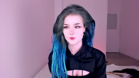 Snapshot of alicentity chatting on May 31, 3:58 am Alice online show from May 31, 3:58 am
