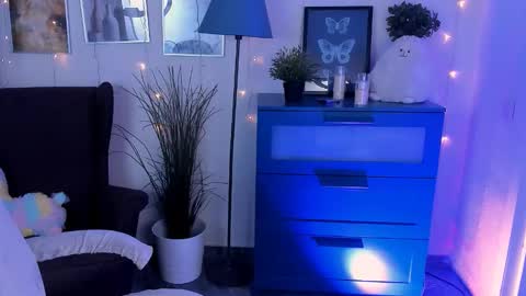 Alice online show from November 30, 11:36 am