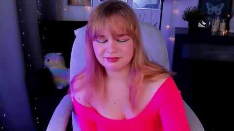 Alice online show from December 17, 12:11 pm