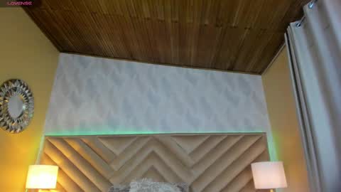 Alice online show from September 19, 8:20 pm