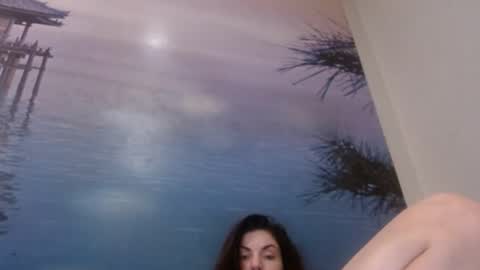 Snapshot of alicetailorrr chatting on October 18, 4:59 am AliceTailorrr online show from October 18, 4:59 am