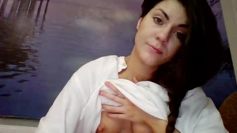 AliceTailorrr online show from May 23, 2:21 pm