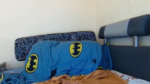 AliceWoolfy online show from March 8, 8:45 pm