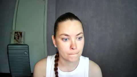 AlicexFresh online show from June 26, 12:09 pm