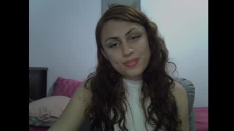 alicia_axiom online show from February 20, 9:48 pm