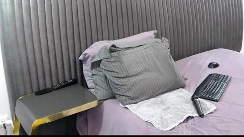 alicia beggs online show from September 22, 8:49 am