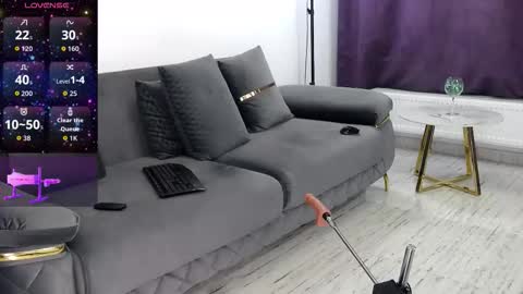 alicia beggs online show from December 22, 6:49 pm