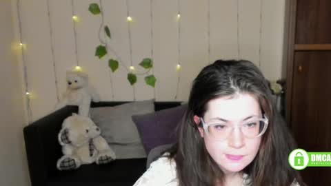 Alicia online show from February 13, 1:40 am