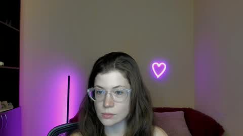 Alicia online show from March 1, 9:51 am