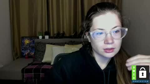 Alicia online show from September 17, 11:23 am