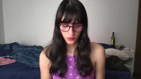 Alice online show from February 22, 5:57 pm