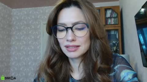 Alicia online show from February 6, 5:01 am