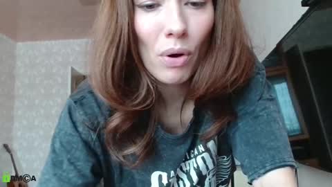 Alicia online show from March 12, 7:25 am