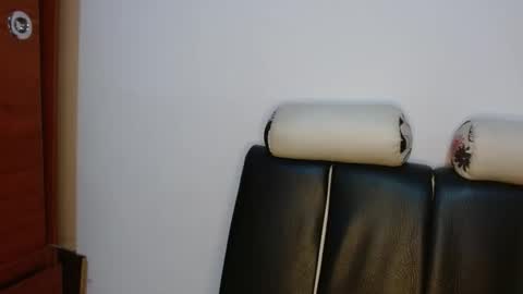 Snapshot of alicia_va chatting on February 10, 1:24 am Alice online show from February 10, 1:24 am