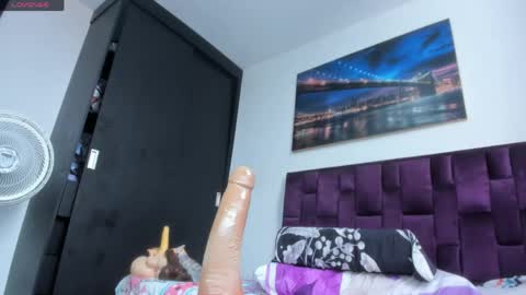 alicia_whittee online show from May 11, 2:45 pm