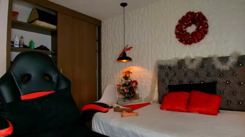 Ali online show from December 16, 11:59 am