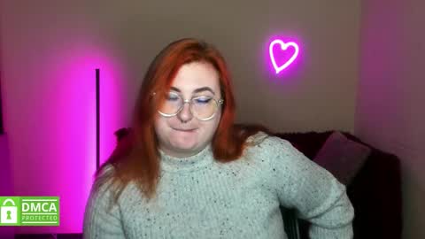 Snapshot of aliciaaared_kis chatting on November 7, 6:35 am Alicia online show from November 7, 6:35 am