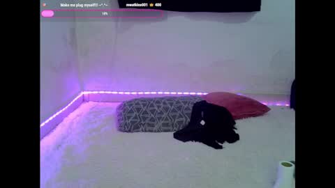 Alicia Axiom online show from January 13, 4:18 am