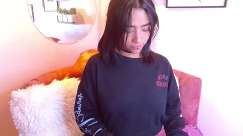 aliciacute    online show from October 13, 7:47 pm